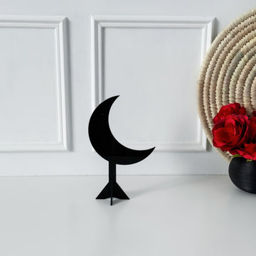 Crescent decoration