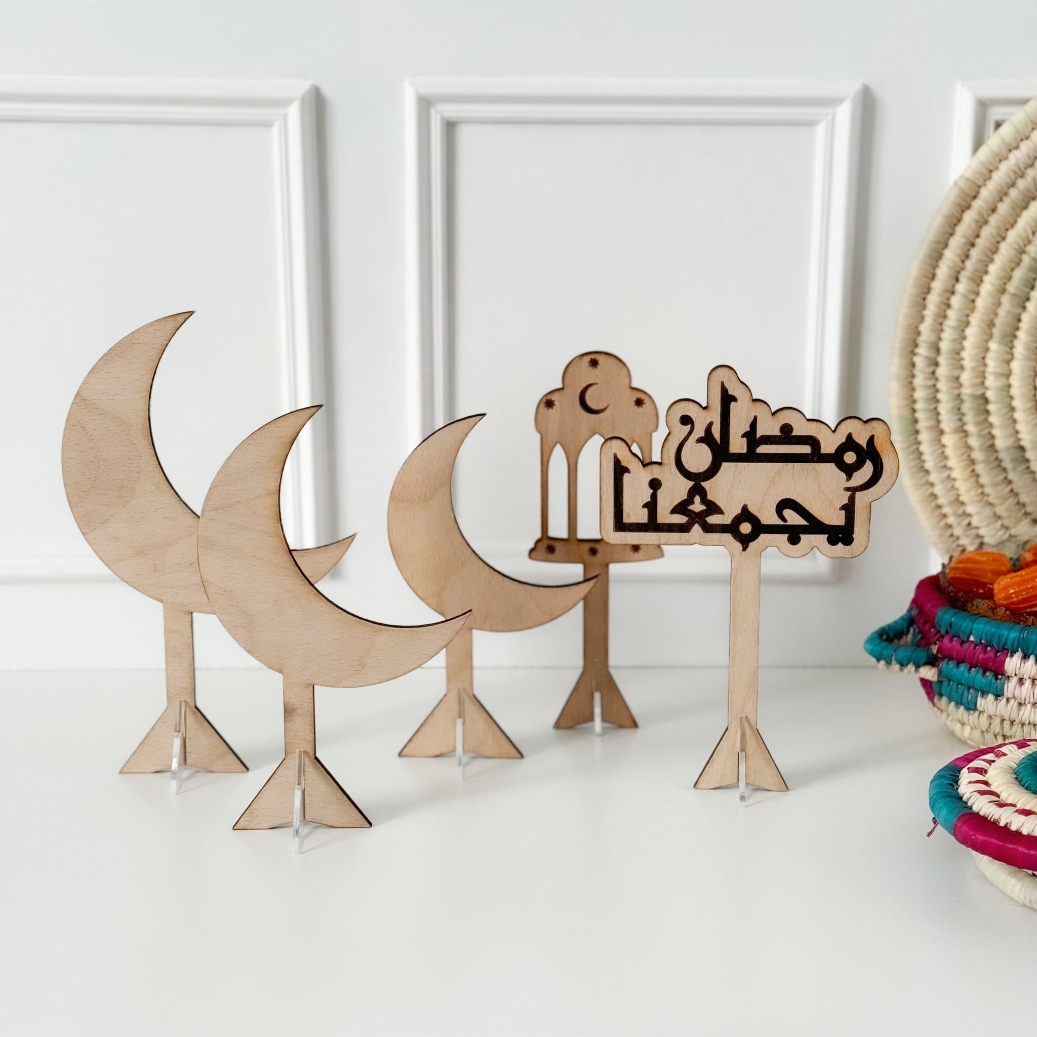 Ramadan brings us together + 4 wooden Ramadan decorations