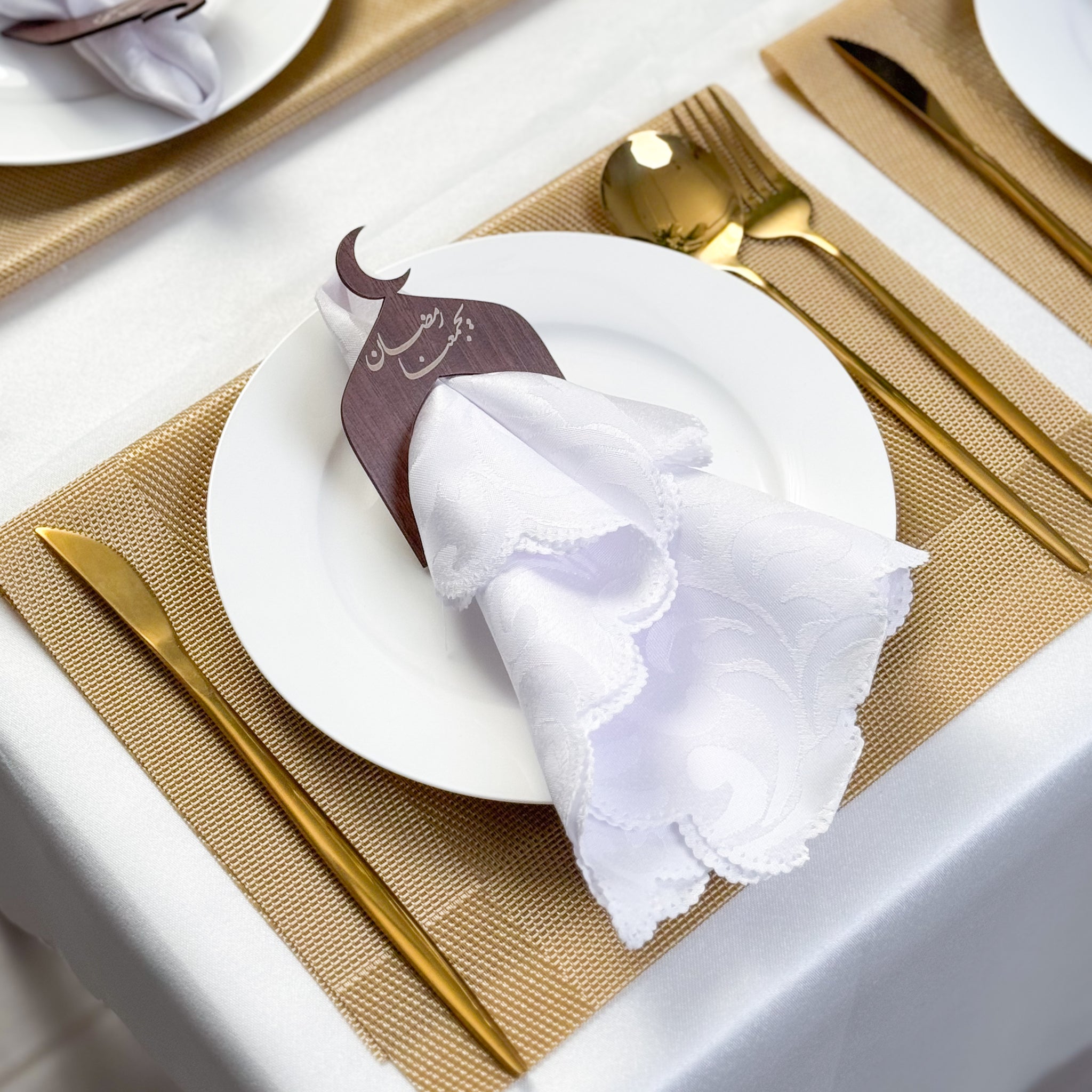 Napkin and tablecloth holder