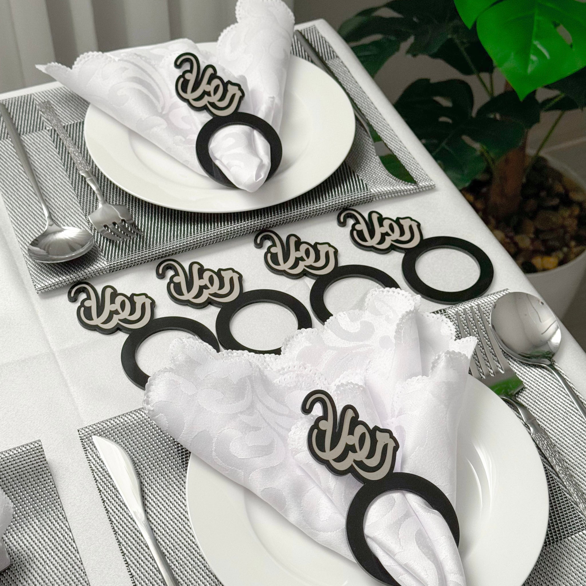 6 black tissue holders