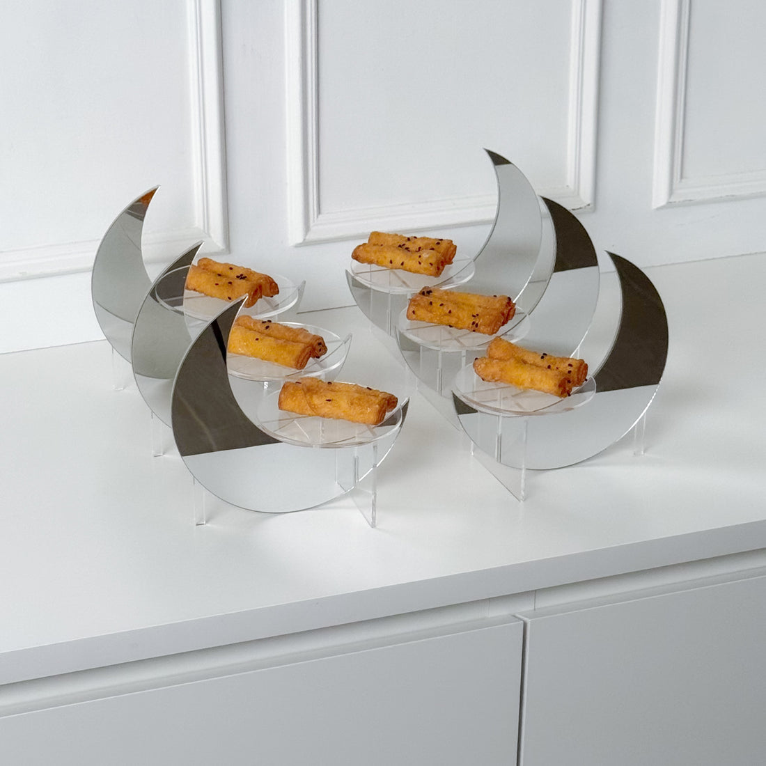 6 mirror crescent trays